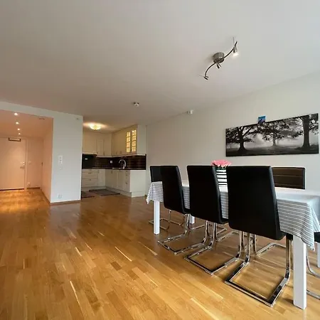 3 Sleeping For 82m2 Which Direct Traffic To Airport And Center * Bergen